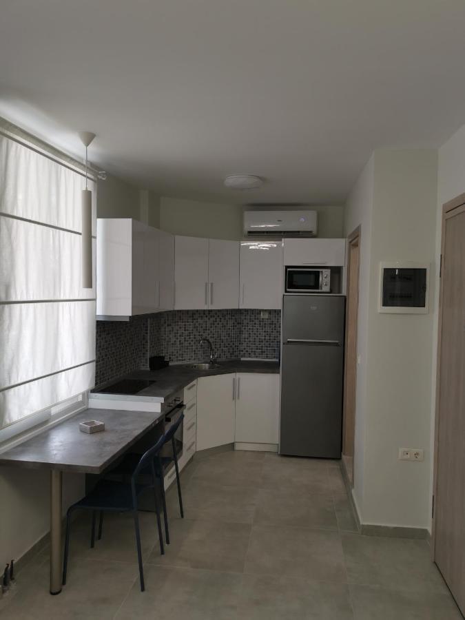 Skg Central Deluxe Studios Thessaloniki Exterior photo